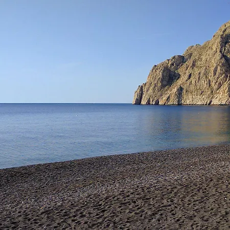 فندق آر كيه بيتش