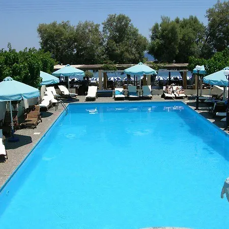 آر كيه بيتش 4*