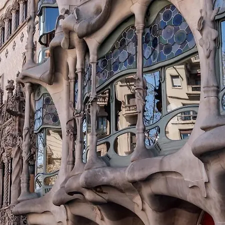 آر كيه بيتش فندق 4*